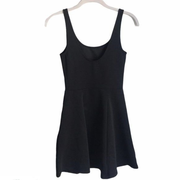 Divided by H&M Pullover Tank Mini Dress in Black - Sz 4 - Picture 2 of 4